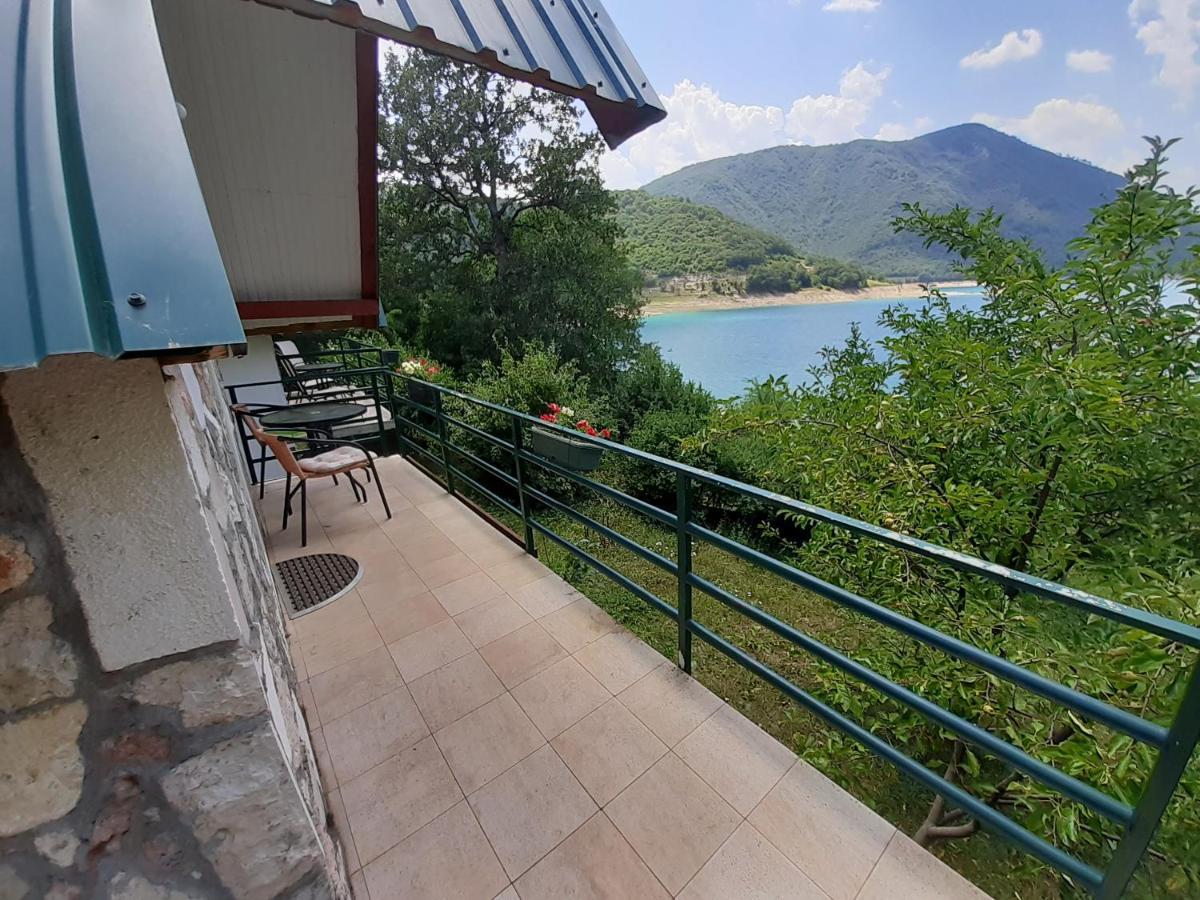 B&B Konak Plužine Exterior photo